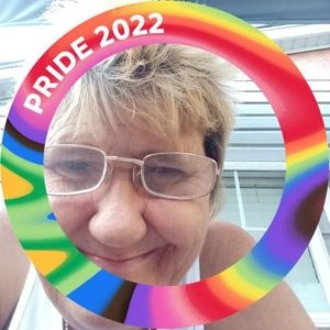 Meet your Posher, Renee